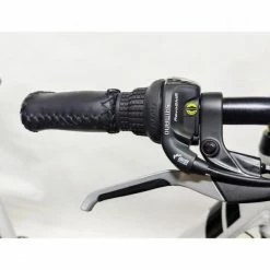 VÉLO DE VILLE ELECTRIQUE CLOOT IONIC 700 -Vélos De Route Soldes velo de ville electrique cloot ionic 700 3 600x600 1