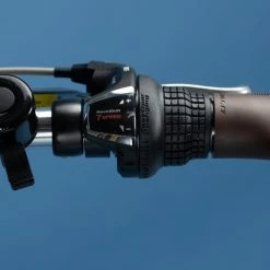 VELO DE VILLE ELECTRIQUE ELOPS 900 CADRE HAUT BLEU MARINE -Vélos De Route Soldes velo de ville electrique elops 900 cadre haut bleu marine 14 600x600 1