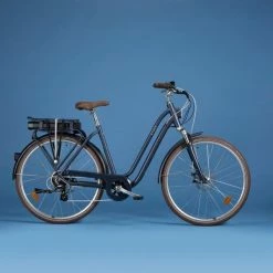VELO DE VILLE ELECTRIQUE ELOPS 900 E CADRE BAS BLEU MARINE -Vélos De Route Soldes velo de ville electrique elops 900 e cadre bas bleu marine 12 600x600 1