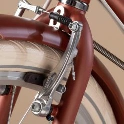 VELO DE VILLE ELOPS 540 CADRE BAS ROUGE BRIQUE -Vélos De Route Soldes velo de ville elops 540 cadre bas rouge brique 15 600x600 1