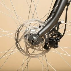 VELO DE VILLE ELOPS 900 CADRE BAS ALUMINIUM NOIR -Vélos De Route Soldes velo de ville elops 900 cadre bas aluminium noir 13 600x600 1