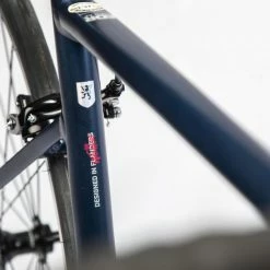 VELO ROUTE EDR AF 105 FEMME MARINE -Vélos De Route Soldes velo route edr af 105 femme marine 7 600x600 1