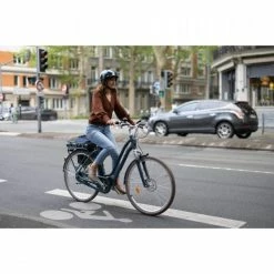 VÉLO VILLE ÉLECTRIQUE CONNECTÉ ELOPS 920 E CONNECT LF VERT FONCÉ -Vélos De Route Soldes velo ville electrique connecte elops 920 e connect lf vert fonce 23 600x600 1
