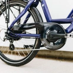 VÉLO VILLE ÉLECTRIQUE - NEOMOUV CARLINA HYDRAULIQUE - DARK BLUE 19 VÉLO VILLE ÉLECTRIQUE - NEOMOUV CARLINA HYDRAULIQUE - DARK BLUE -Vélos De Route Soldes velo ville electrique neomouv carlina hydraulique dark blue 7 600x600 1