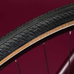 VELO VILLE LONGUE DISTANCE 900 CADRE BAS 26 VELO VILLE LONGUE DISTANCE 900 CADRE BAS -Vélos De Route Soldes velo ville longue distance 900 cadre bas 12 600x600 1