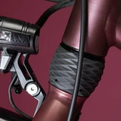 VELO VILLE LONGUE DISTANCE 900 CADRE BAS 19 VELO VILLE LONGUE DISTANCE 900 CADRE BAS -Vélos De Route Soldes velo ville longue distance 900 cadre bas 5 600x600 1