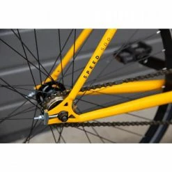 VELO VILLE SINGLE SPEED 500 JAUNE -Vélos De Route Soldes velo ville single speed 500 jaune 4 600x600 1